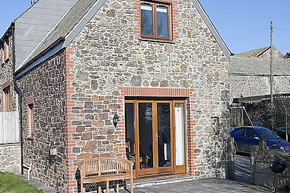 Primrose Cottage - patio area